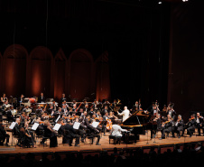 Primeiro dia de concerto do “Festival Gershwin" da Orquestra Sinfônica do Paraná lota o Guairão