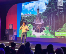 Paraná sedia primeira Convenção do ano com mil agentes de viagens