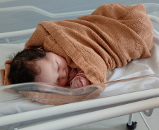 SESA - Novas histórias, novo cuidado: Maternidade de Paranaguá registra 164 partos em menos de um mês