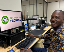 Paraná capacita profissionais para atuar com patrimônio histórico e  gestão documental