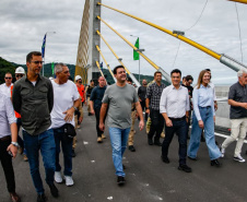 GOVERNADOR NA PONTE