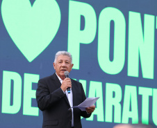 PONTE AUTORIDADES
