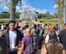 Agentes de viagem de todo o Brasil estão conhecendo o turismo do Paraná presencialmente