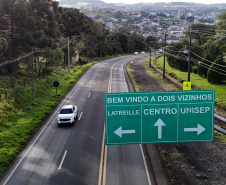 DOIS VIZINHOS CONTORNO SUL