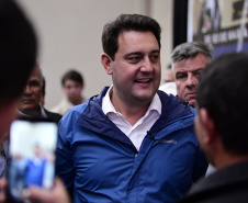 Governador destaca força do turismo religioso na Festa de Santa Rita de Cássia em Lunardelli