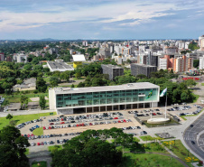 Operação entre Fundo Estratégico e BID deve gerar economia de R$ 400 milhões ao Paraná