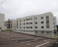 COHAPAR - Entrega. Cond. Resid. Reno em Almirante Tamandaré