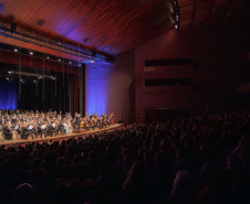Orquestra Sinfônica do Paraná celebra 41 anos com concerto dedicado a grandes compositores brasileiros