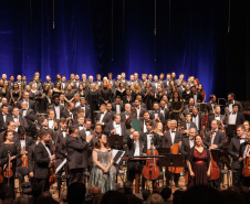 Orquestra Sinfônica do Paraná celebra 41 anos com concerto dedicado a grandes compositores brasileiros