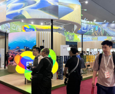 Pela primeira vez na história, Estado promove turismo paranaense em feira na China