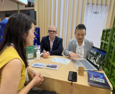 Pela primeira vez na história, Estado promove turismo paranaense em feira na China