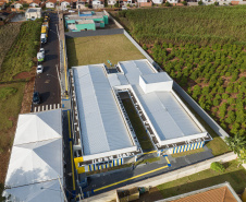 Governador entrega nova APAE e anuncia mais R$ 8 milhões para Prado Ferreira