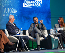 SEED - Educação promove Seminário de Formadores em Foz do Iguaçu