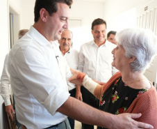 Governador destaca atendimento à terceira idade em visita ao Condomínio do Idoso de Cascavel