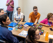 Educação adquire 120 kits para ensino de Matemática para alunos com deficiência visual