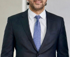 SE