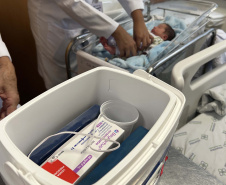 Após incorporar vacina para gestantes, Paraná registra queda de 83,5% nos internamentos de bebês
