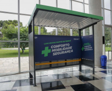 Governo do Estado conclui entrega de 1.200 abrigos de ponto de ônibus para 75 municípios do Paraná