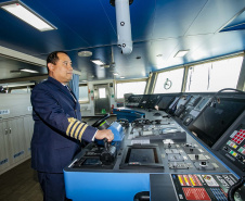Fwd: Navio Sustentável em viagem inaugural atraca em Paranaguá
