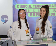 Paraná marca presença em congresso nacional de nutrição