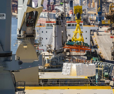 Fwd: Navio Sustentável em viagem inaugural atraca em Paranaguá