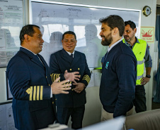 Fwd: Navio Sustentável em viagem inaugural atraca em Paranaguá