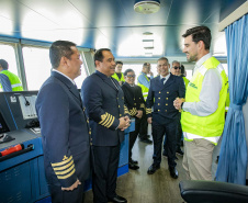 Fwd: Navio Sustentável em viagem inaugural atraca em Paranaguá