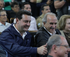 Governador autoriza 964 moradias e R$ 242 milhões em novos investimentos para Cascavel