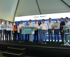 Ratinho Junior anuncia R$ 19,7 milhões para pavimentação da zona rural de Ouro Verde do Oeste