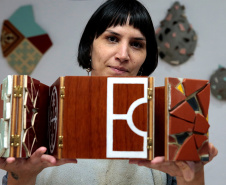 Nova residente artística investiga a história e arquitetura do Museu Casa Alfredo Andersen