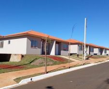 COHAPAR - Entrega Cond. Violeta Resid. em PG
