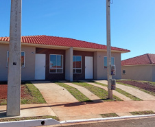 COHAPAR - Entrega Cond. Violeta Resid. em PG