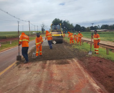 Conservação do pavimento da PR-090 entre Alvorada do Sul e Bela Vista do Paraíso
