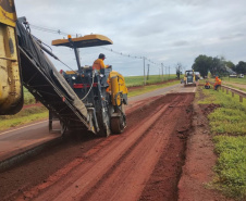 Conservação do pavimento da PR-090 entre Alvorada do Sul e Bela Vista do Paraíso