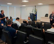 Copel, prefeitura de Umuarama e operadoras farão mutirão para regularizar cabeamento a partir de julho