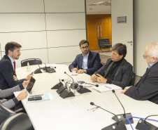Tecpar e Adapar vão qualificar produtores hidropônicos com recurso de TAC assinado com MPPR