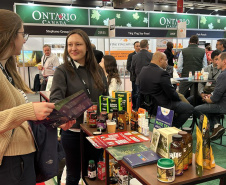 Invest Paraná leva 11 empresas à feira SIAL Canada e reforça presença no mercado norte-americano