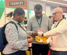 Invest Paraná leva 11 empresas à feira SIAL Canada e reforça presença no mercado norte-americano