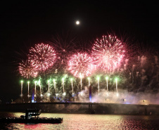 PONTE DRONE E FOGOS