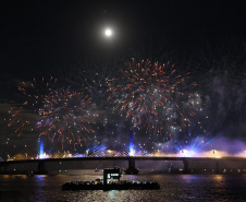 PONTE DRONE E FOGOS