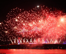 PONTE DRONE E FOGOS