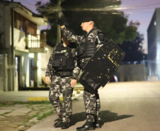 Operação integrada prende 26 pessoas e cumpre 68 mandados contra grupo ligado ao tráfico interestadual