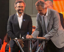 BRDE reforça atuação no crédito ao turismo durante Salão do Turismo 2026