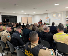 Forças de segurança promovem encontro comunitário para fortalecer ações integradas em Maringá