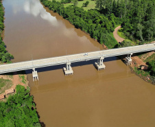 PONTES