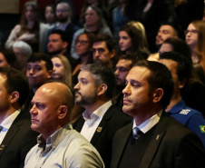 Posse de novos peritos e técnicos reforça atuação da Polícia Científica do Paraná