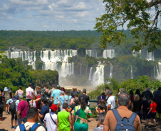 Mais de 456 mil turistas de outros países visitaram o Paraná em 2026