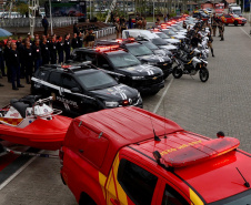 Estado entrega novas viaturas, motocicletas e embarcações para reforçar segurança no Litoral do Paraná