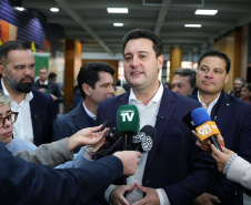 GOV PREMIO ALFABETIZA JUNTOS