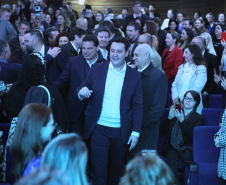 GOV PREMIO ALFABETIZA JUNTOS